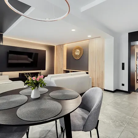Jacuzzi A&j Aparts Apartment *