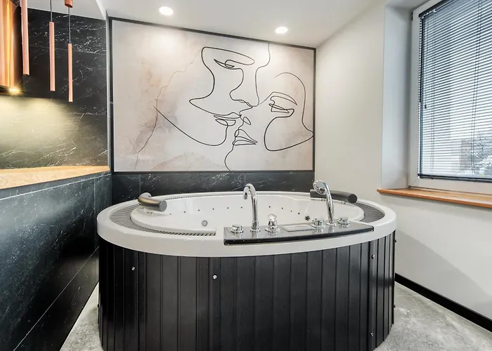 Lägenhet Jacuzzi A&j Aparts