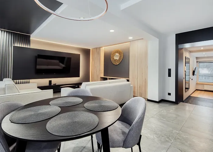 Lägenhet Jacuzzi A&j Aparts *